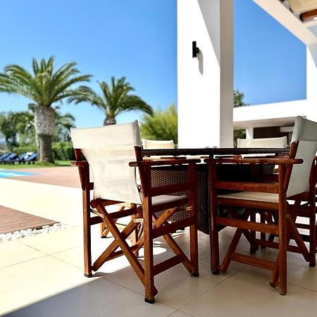 Leblanc Luxurious Beachfront Villa, Gcollectiongr แอร์มิโอนี ภายนอก รูปภาพ