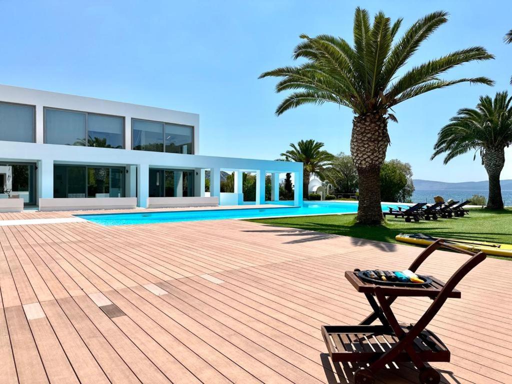 Leblanc Luxurious Beachfront Villa, Gcollectiongr แอร์มิโอนี ภายนอก รูปภาพ