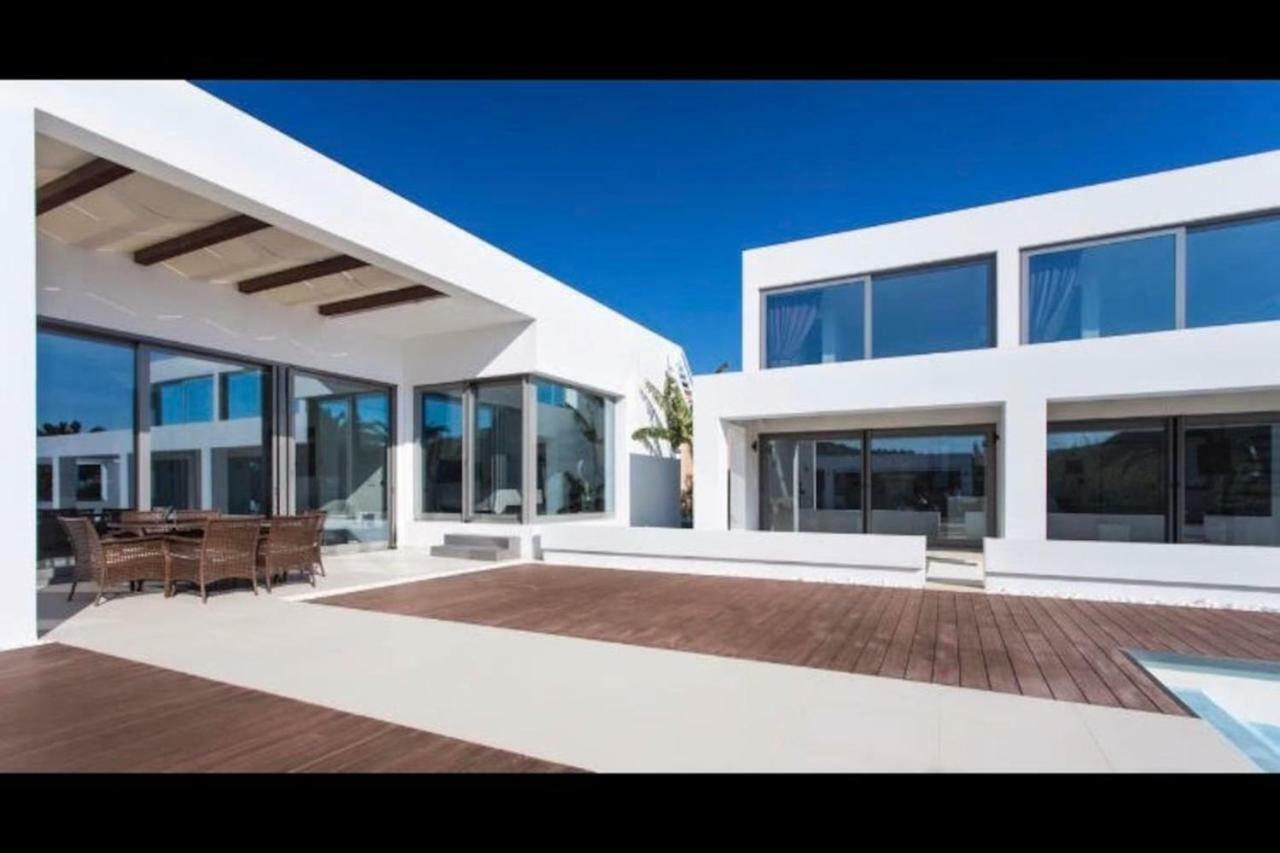 Leblanc Luxurious Beachfront Villa, Gcollectiongr แอร์มิโอนี ภายนอก รูปภาพ